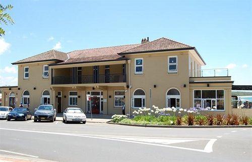 Huskisson Hotel Exterior photo
